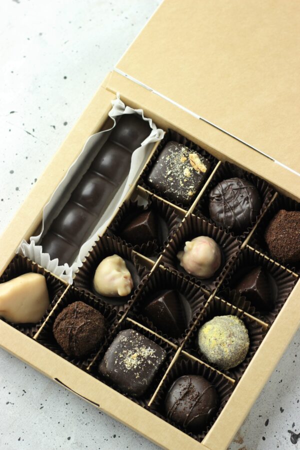 Box of 13 chocolate bonbons and 1 bar