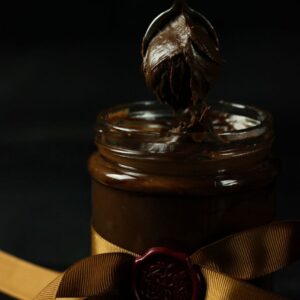 Caramelized hazelnut butter with cocoa